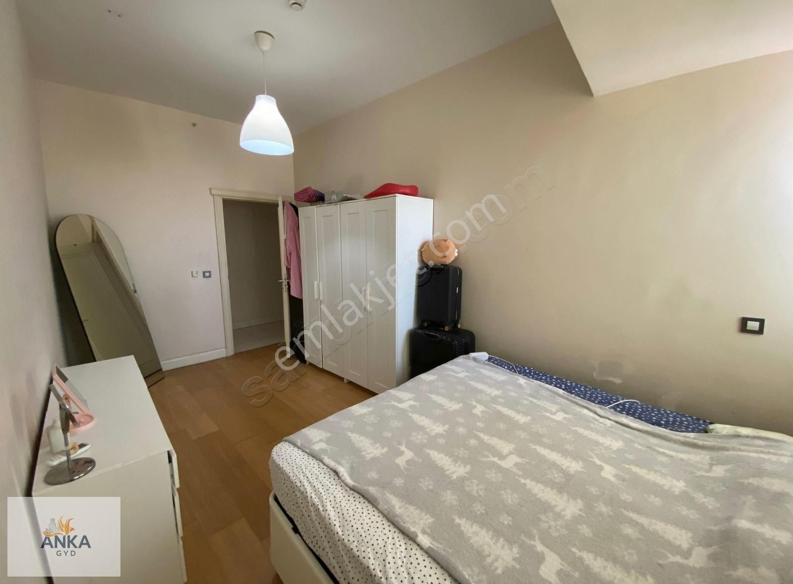 Venezia'da Şehir Mnz Balkonlu Eşyalı Satılık 3+1 Daire - Görsel 4