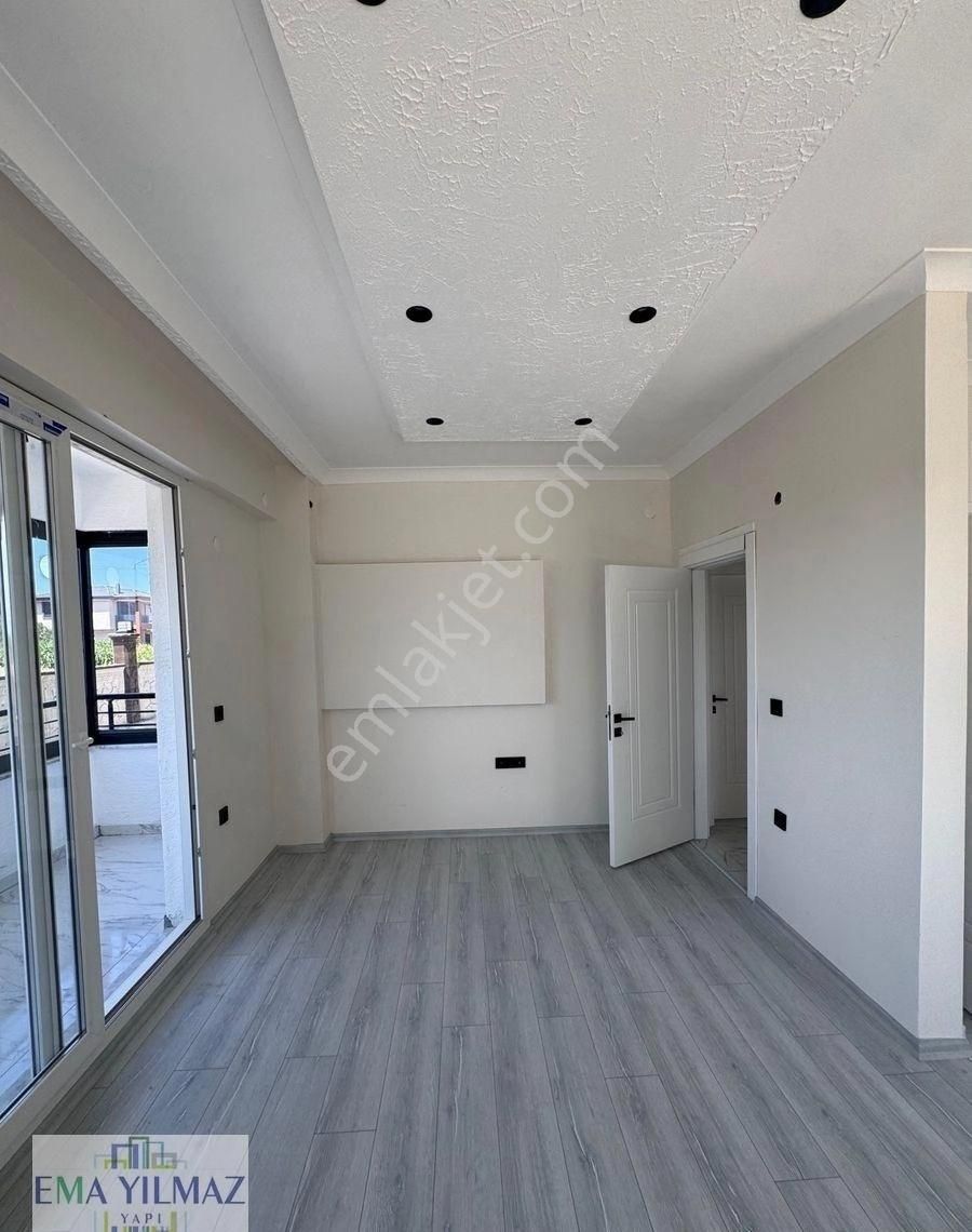 Gömeç Konak Cam Balkonlu Peyzajlı Ayrı Mutfak 67 M2 1+1 - Görsel 2