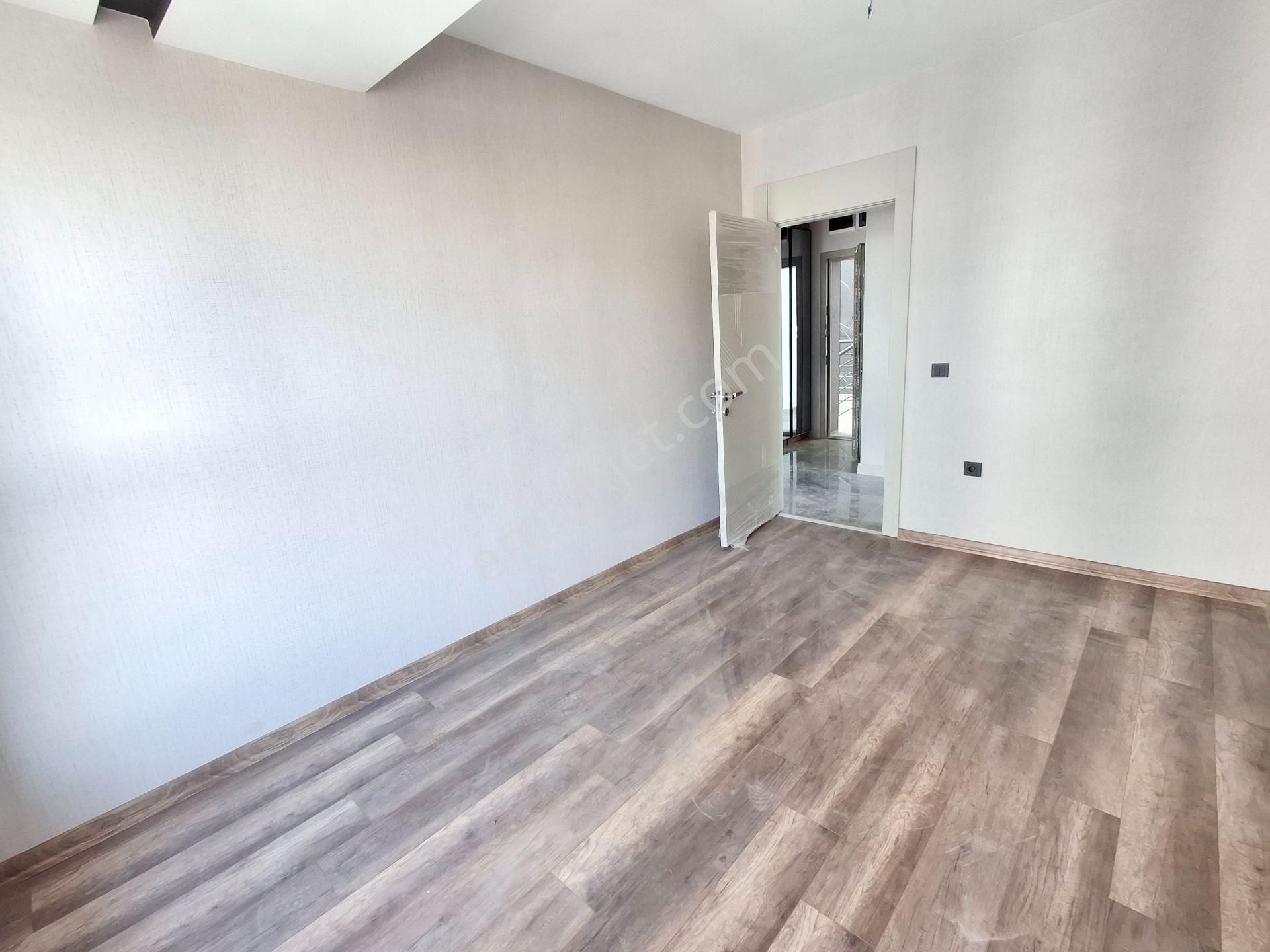 2+1 Bağcı Cd. Paraleli Yeni Binada Asansör Bağımsız S. Manzaralı - Görsel 21