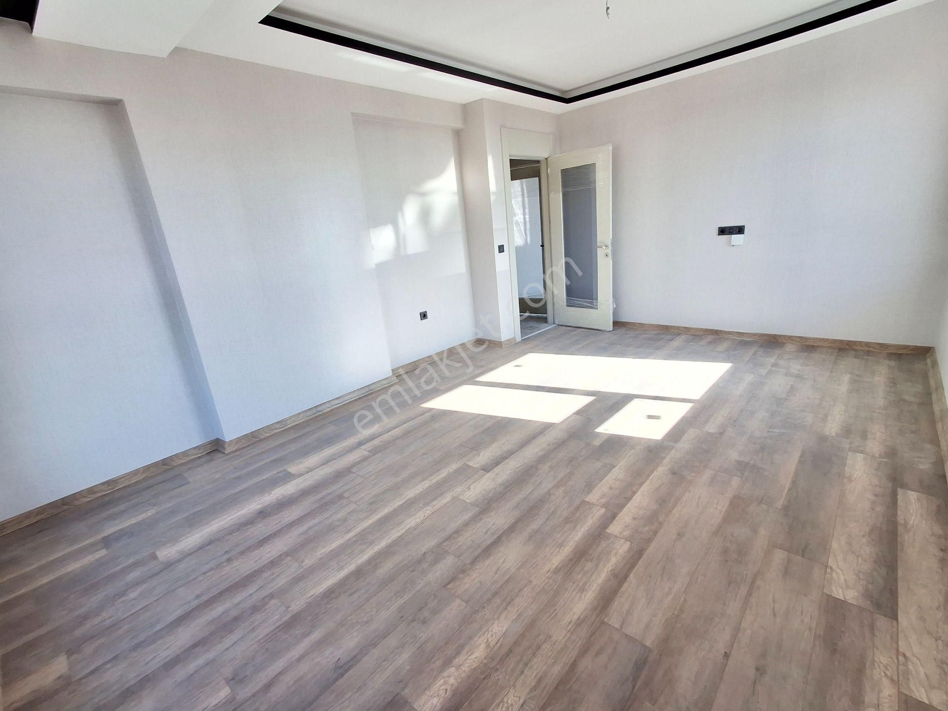 2+1 Bağcı Cd. Paraleli Yeni Binada Asansör Bağımsız S. Manzaralı - Görsel 15