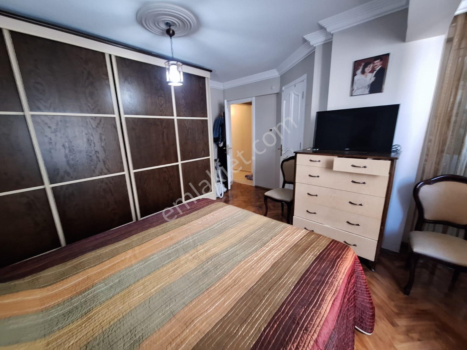 Hakimevleri Türk Kolji Kızmeslek Lisesi Köprüduragı Yakını - Görsel 35