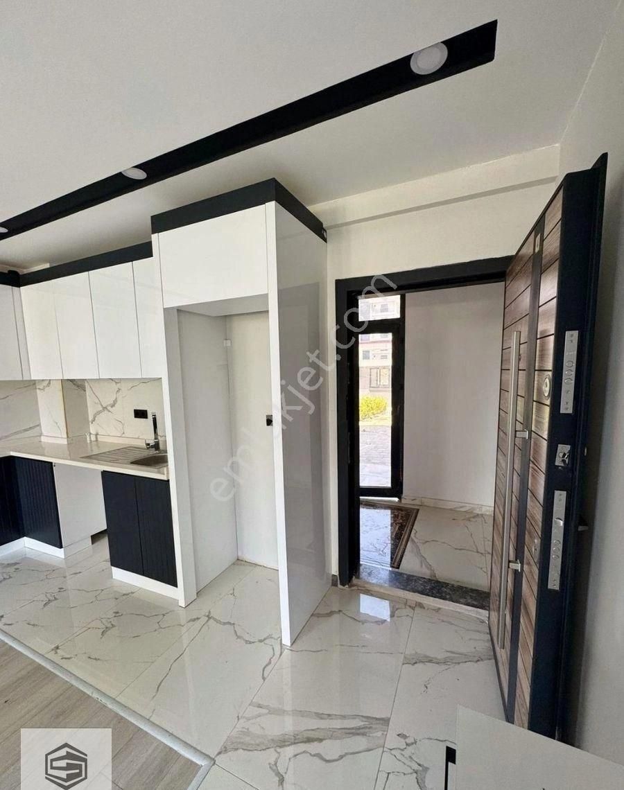 Aksu Altıntaş Elektrik Ve Su Açık - İskanlı 1+1 Bahçe Katı - Görsel 6