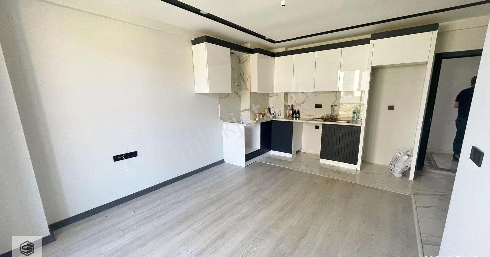 Aksu Altıntaş Elektrik Ve Su Açık - İskanlı 1+1 Bahçe Katı - Görsel 5