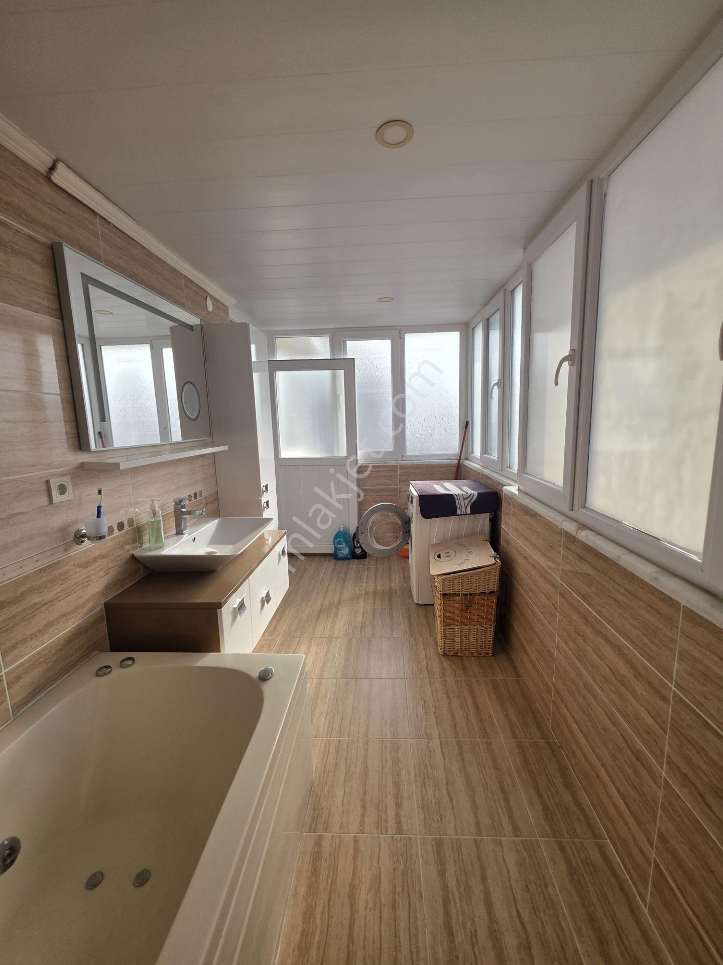 Çamlık 3. Koy Plajı Mevki Satılık Villa - Görsel 14