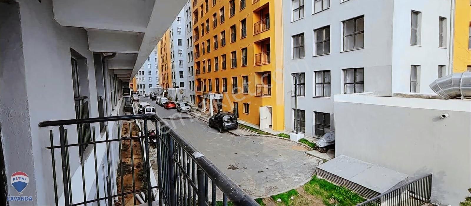 Remax Lavanda'dan Bağlarbaşi Toki 7a Evlerinde Satılık 1+1 Daire - Görsel 7