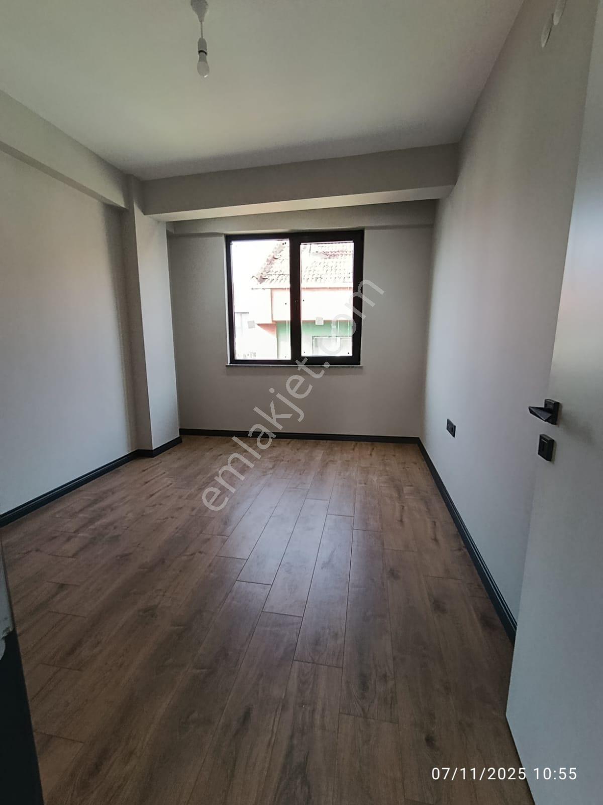 Çamlıca Mahallesinde 3+1 Satılık Daire - Görsel 14