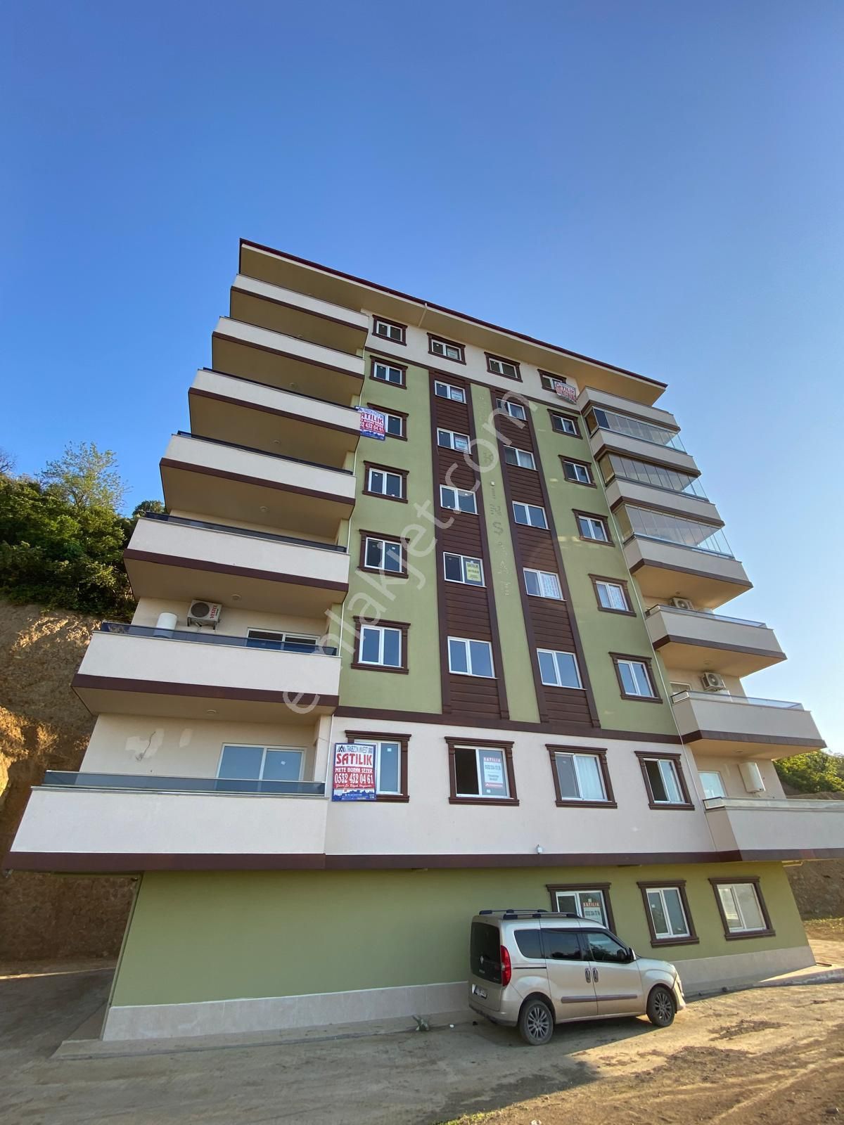 Trabzon Arsin'de Satılık 3+1 Eşyalı Daire