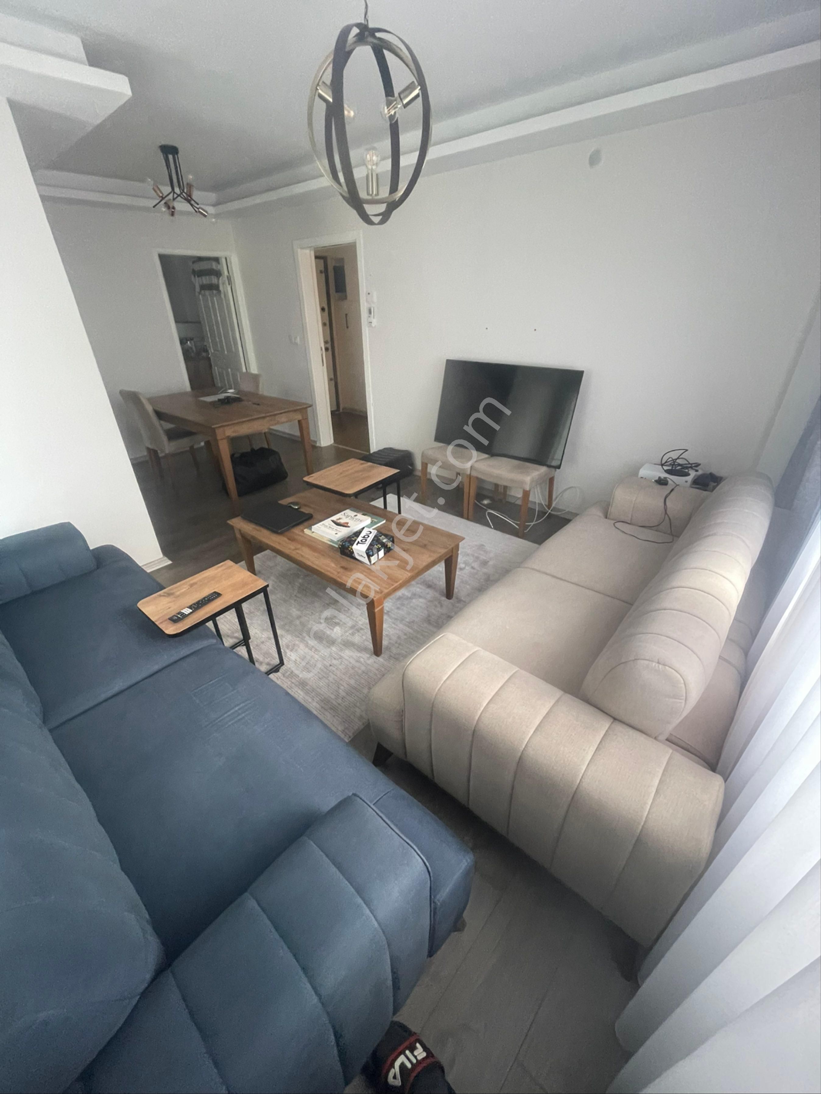 Mimkent Arkası • Barış Sitesi • Özel Dekorlu Yenilenmiş 3+1 • Arakat – Asansörlü – Otoparklı