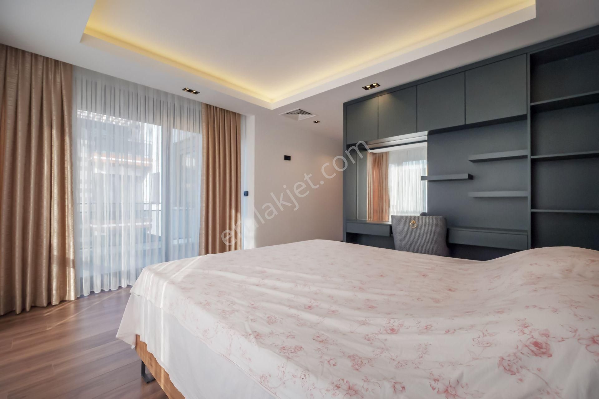 Gökhan Üçgün'den Port Lıfe 2'de Asansörlü, K. Garajlı 5+1 Villa - Görsel 20