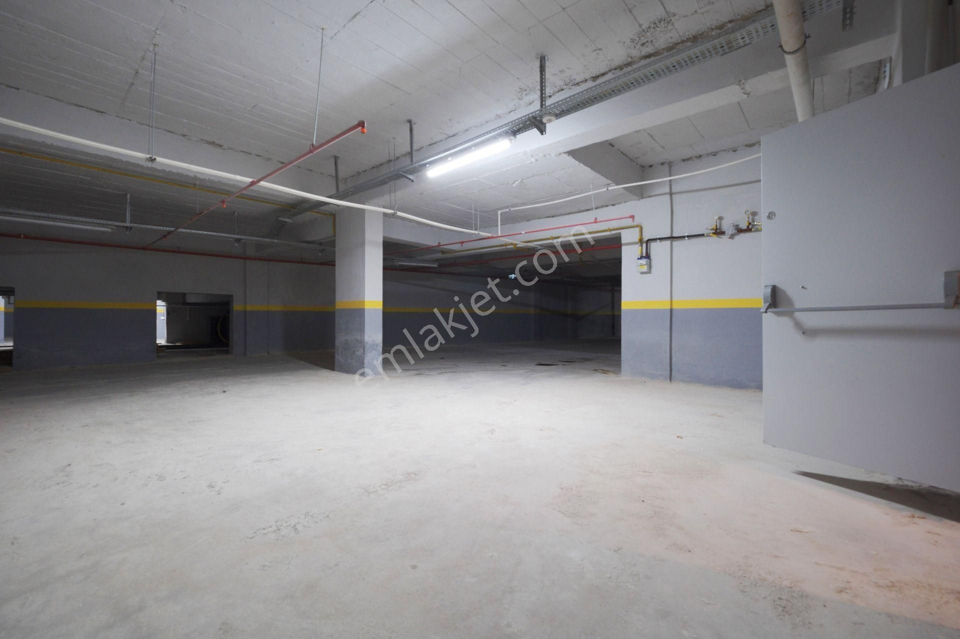 Gökhan Üçgün'den Port Lıfe 2'de Asansörlü, K. Garajlı 5+1 Villa - Görsel 18