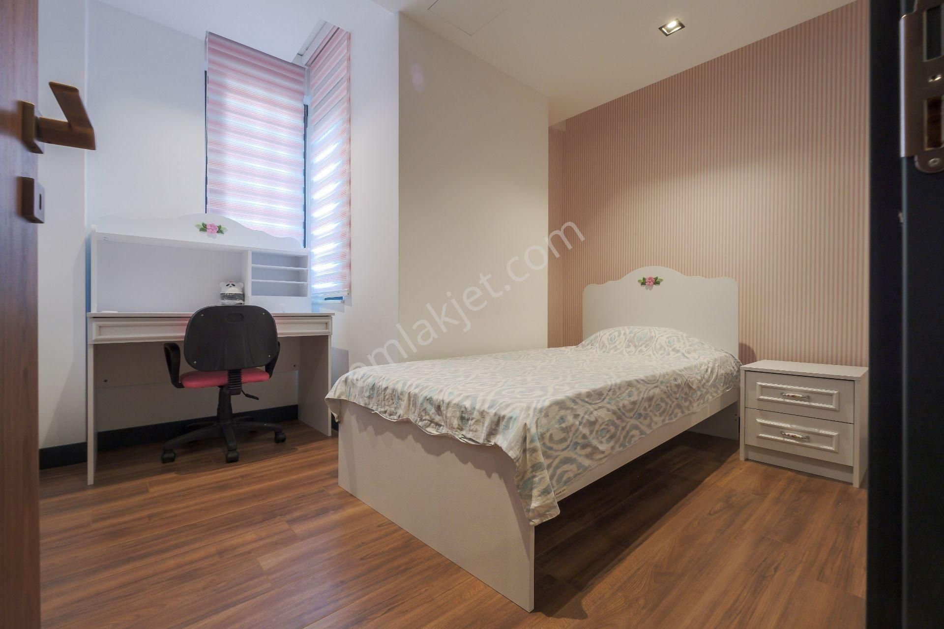 Gökhan Üçgün'den Port Lıfe 2'de Asansörlü, K. Garajlı 5+1 Villa - Görsel 27