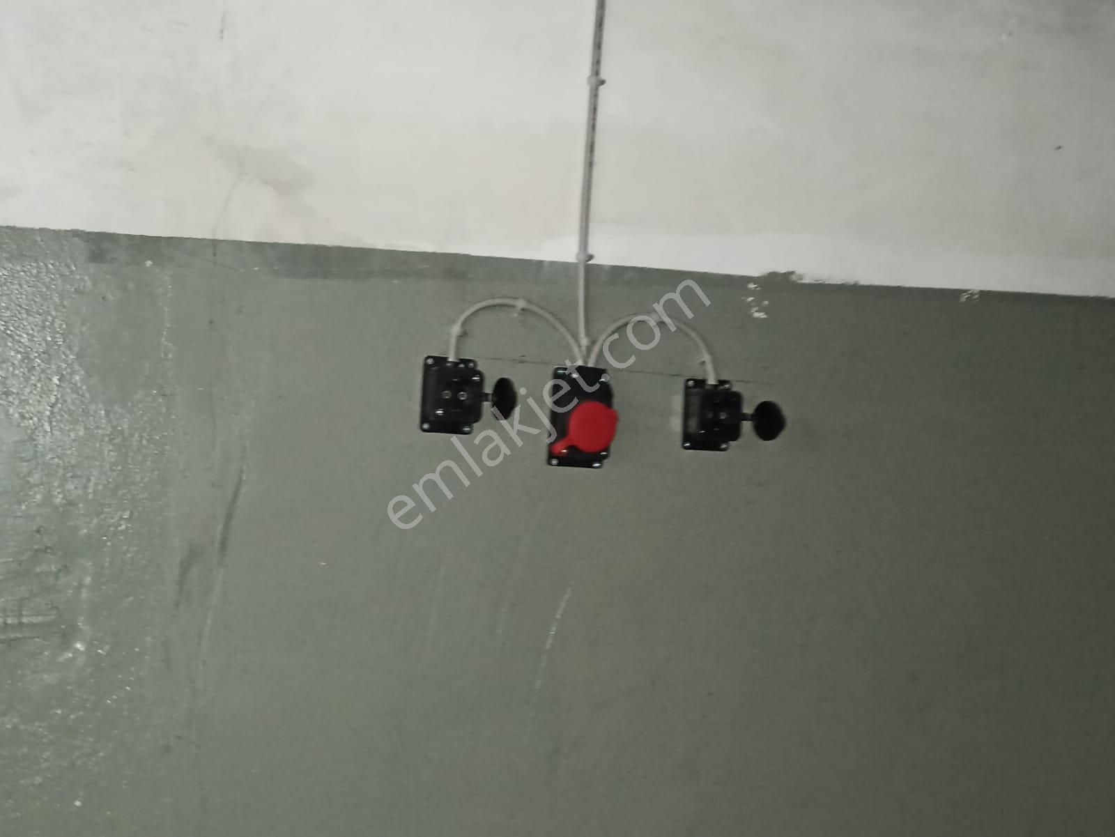 Topçular Mah. Topçular İş Merkezinde Satılık 60 M2 İmalathane - Görsel 15