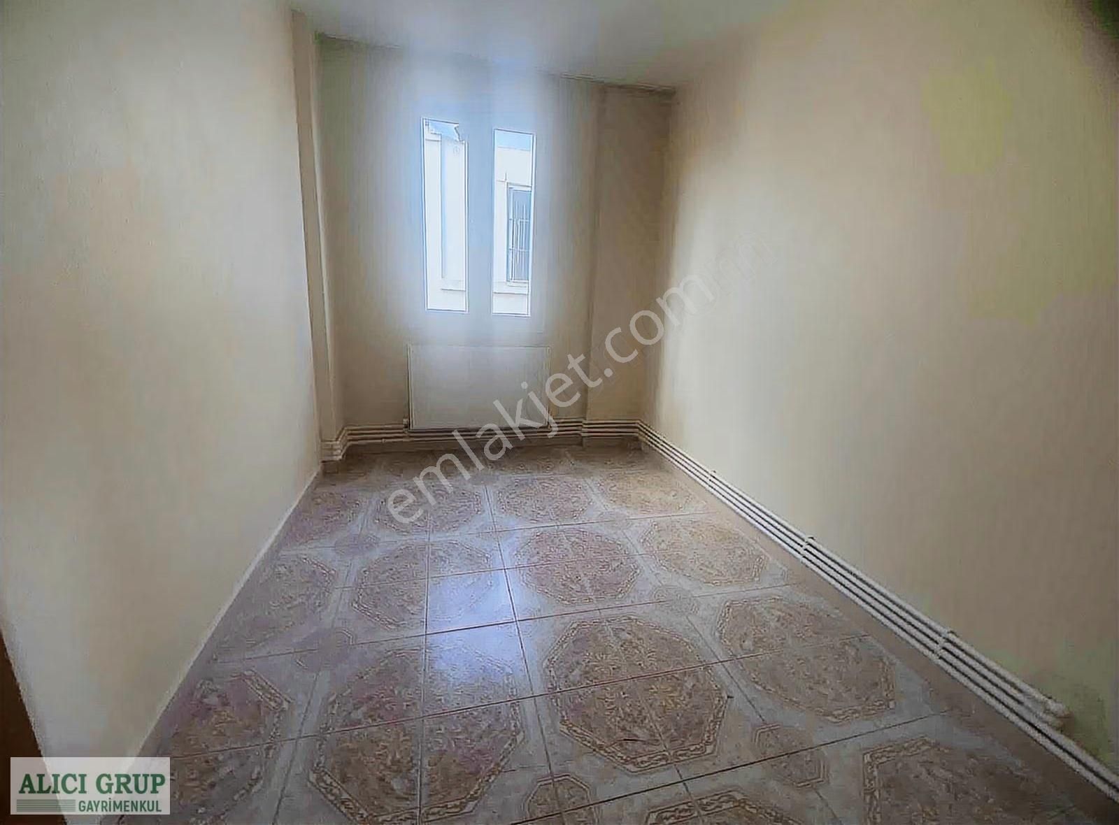Kiralık Kombili,3.kat Teraslı Kızanyolu-batıkent Hastanesi Yanı - Görsel 10
