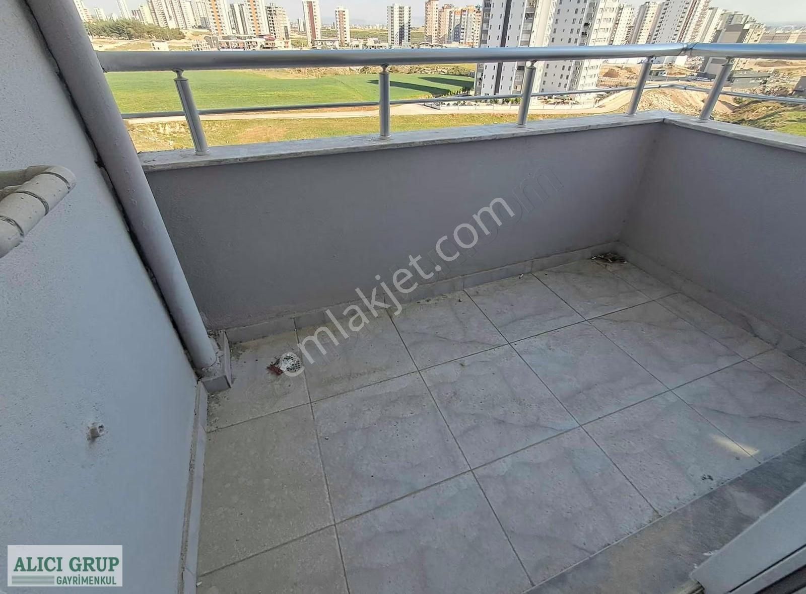 #stad Yakını Hasarsız Kat Mülkiyetli Satılık 2+1 Açık M Daire - Görsel 10