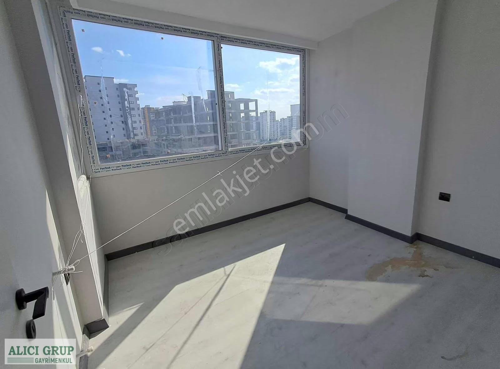 #stad Yakını Hasarsız Kat Mülkiyetli Satılık 2+1 Açık M Daire - Görsel 6