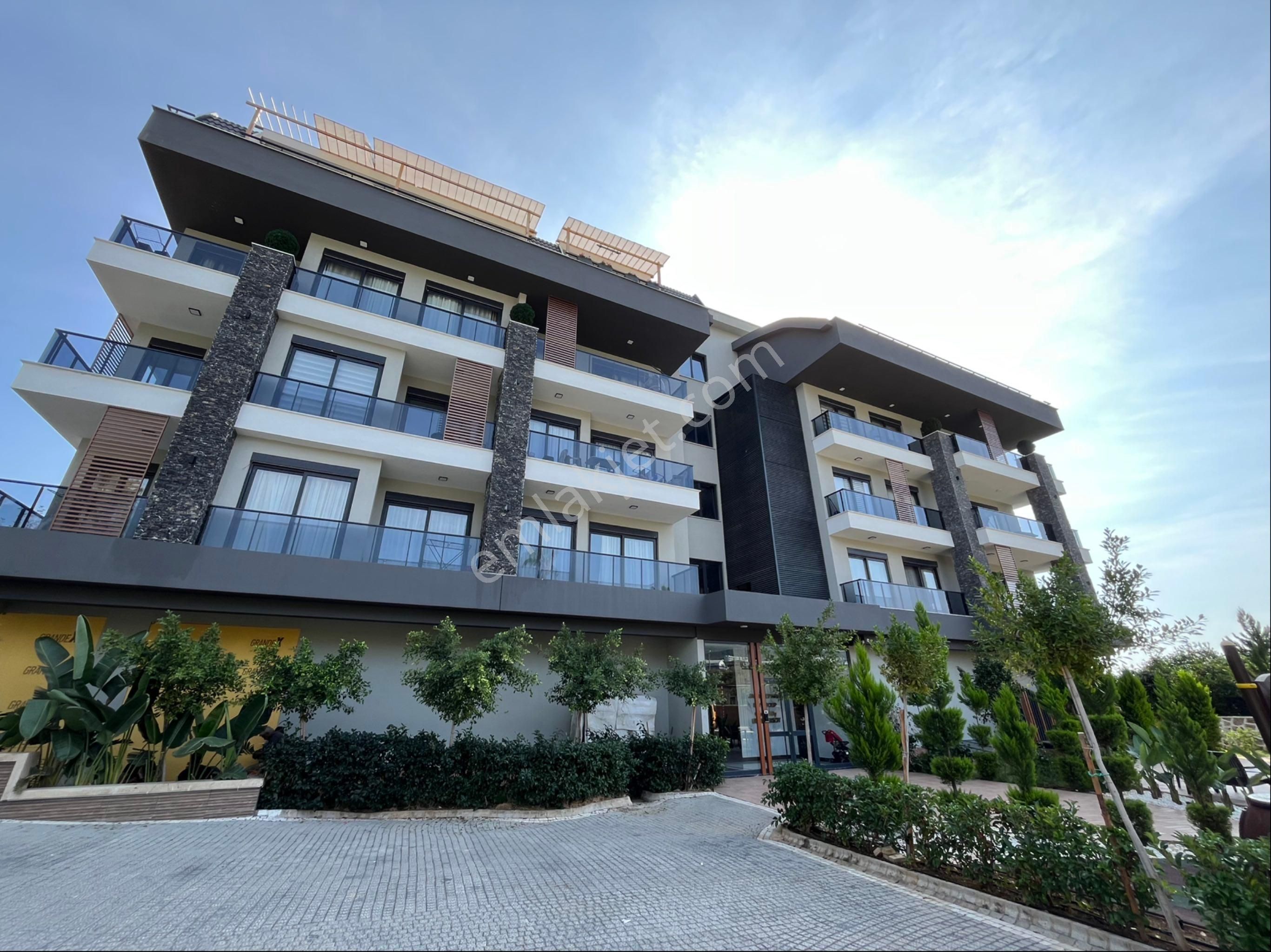 Alanya/oba Mah. 1+1 Satılık Sıfır Daire