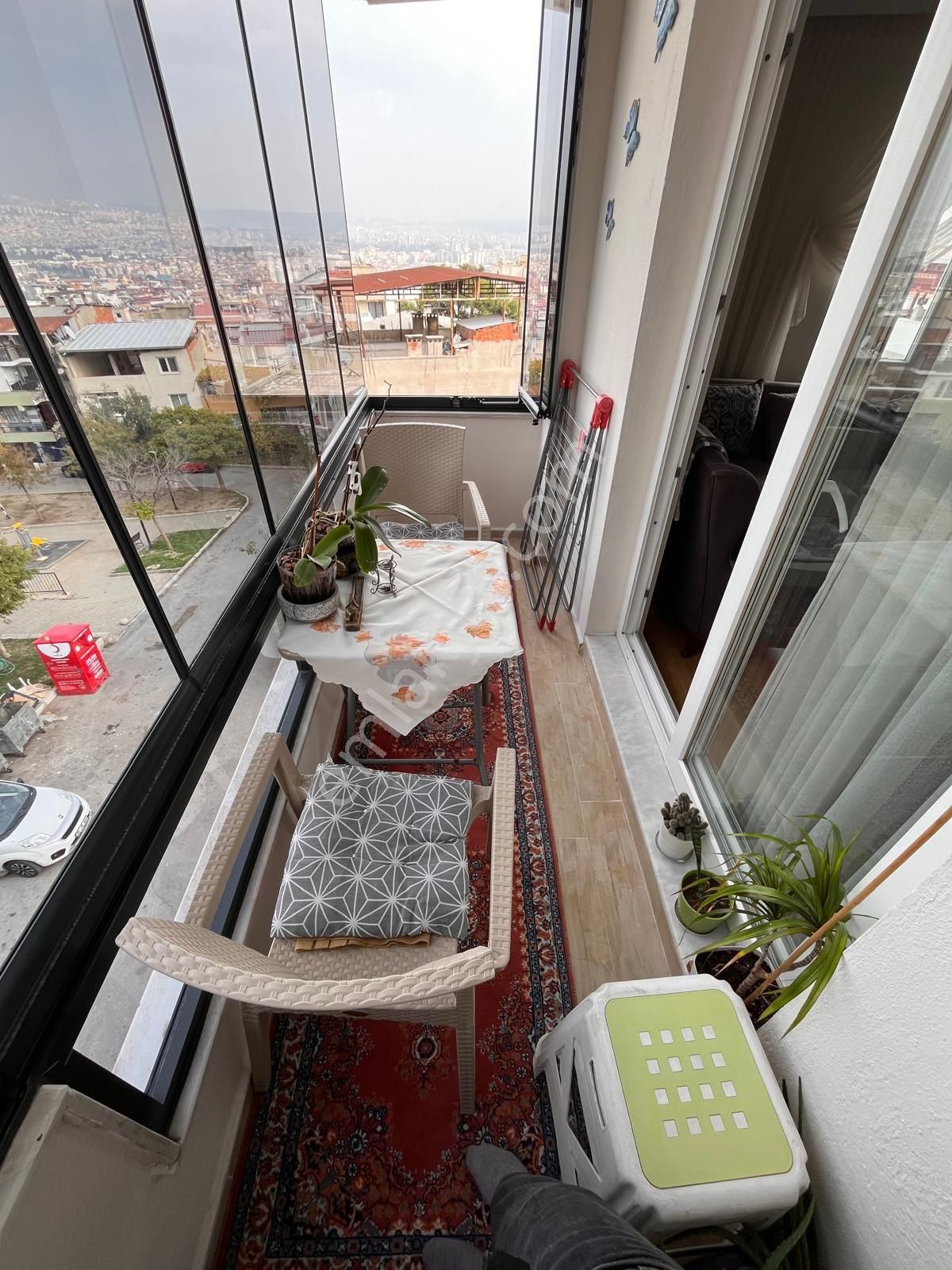 Bozyakada Genç Binada 3+1 135m2 Arakat Otoparklı Asansörlü Köşe Daire - Görsel 19