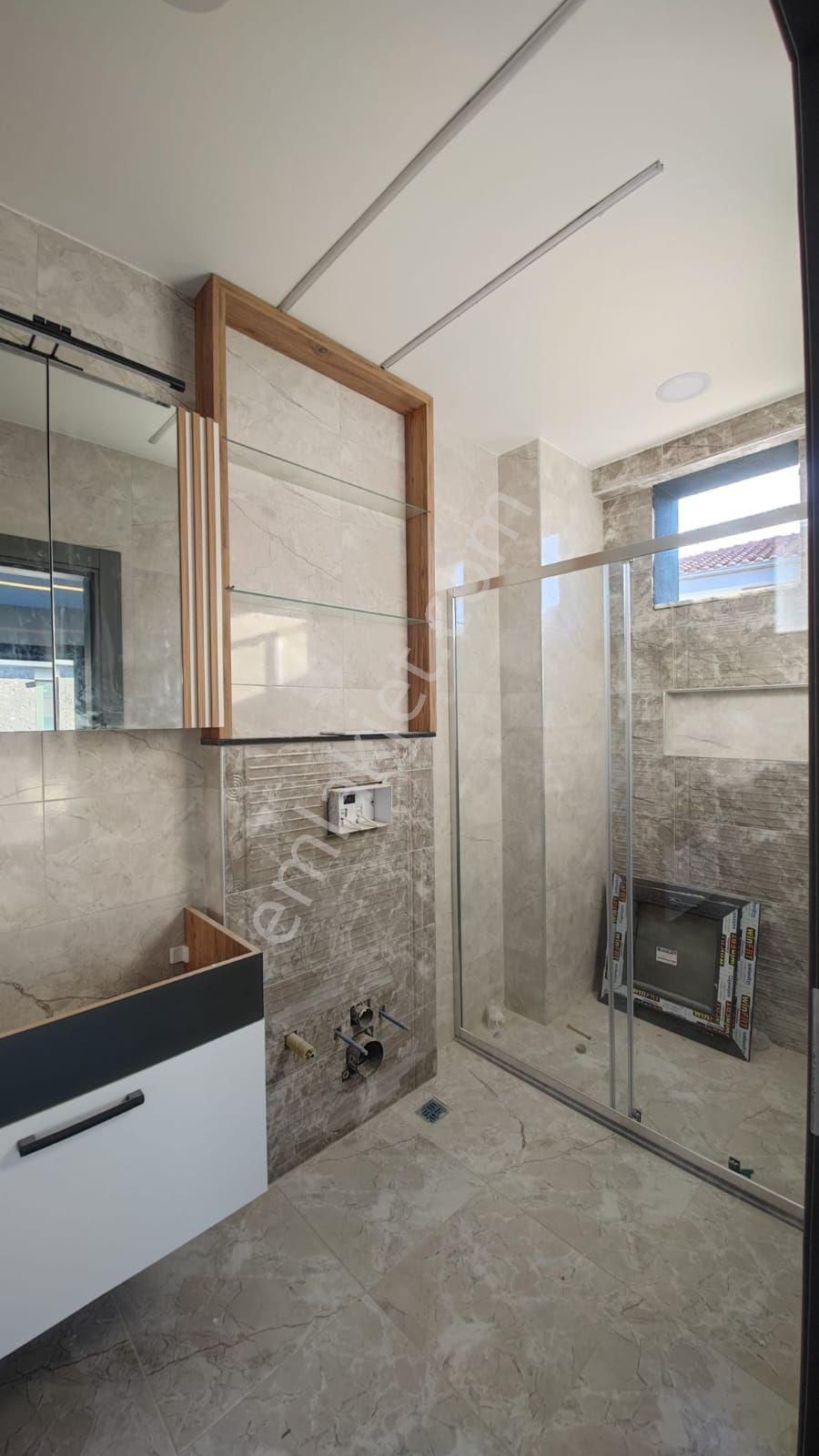 Karaovada Acill Satılık Müstakil Özel Havuzlu Fırsat Villa - Görsel 17