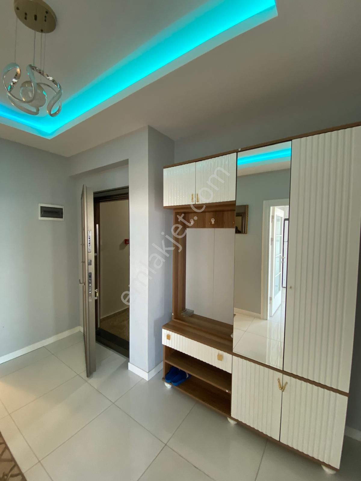 Trabzon Yomra'da Kiralık Eşyalı 3+1 Daire (1 Hazirana Kadar) - Görsel 24