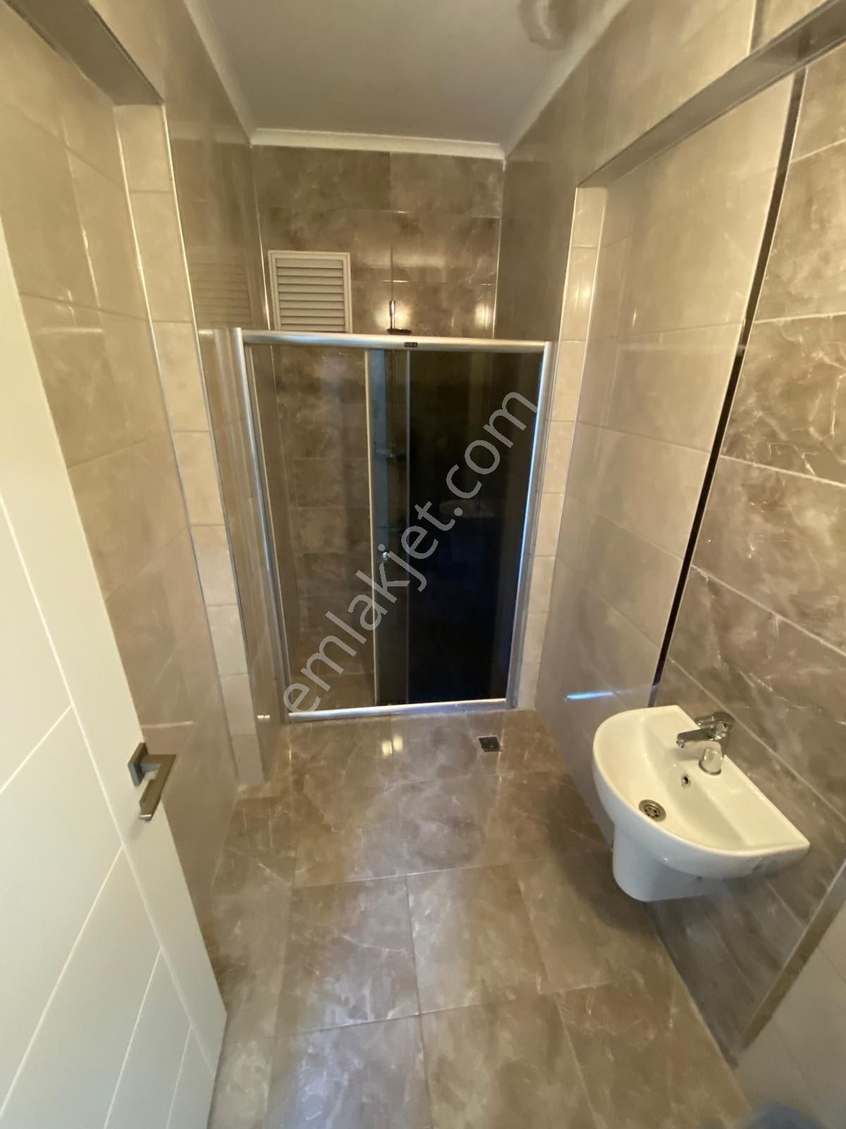 Trabzon Yomra'da Kiralık Eşyalı 3+1 Daire (1 Hazirana Kadar) - Görsel 20