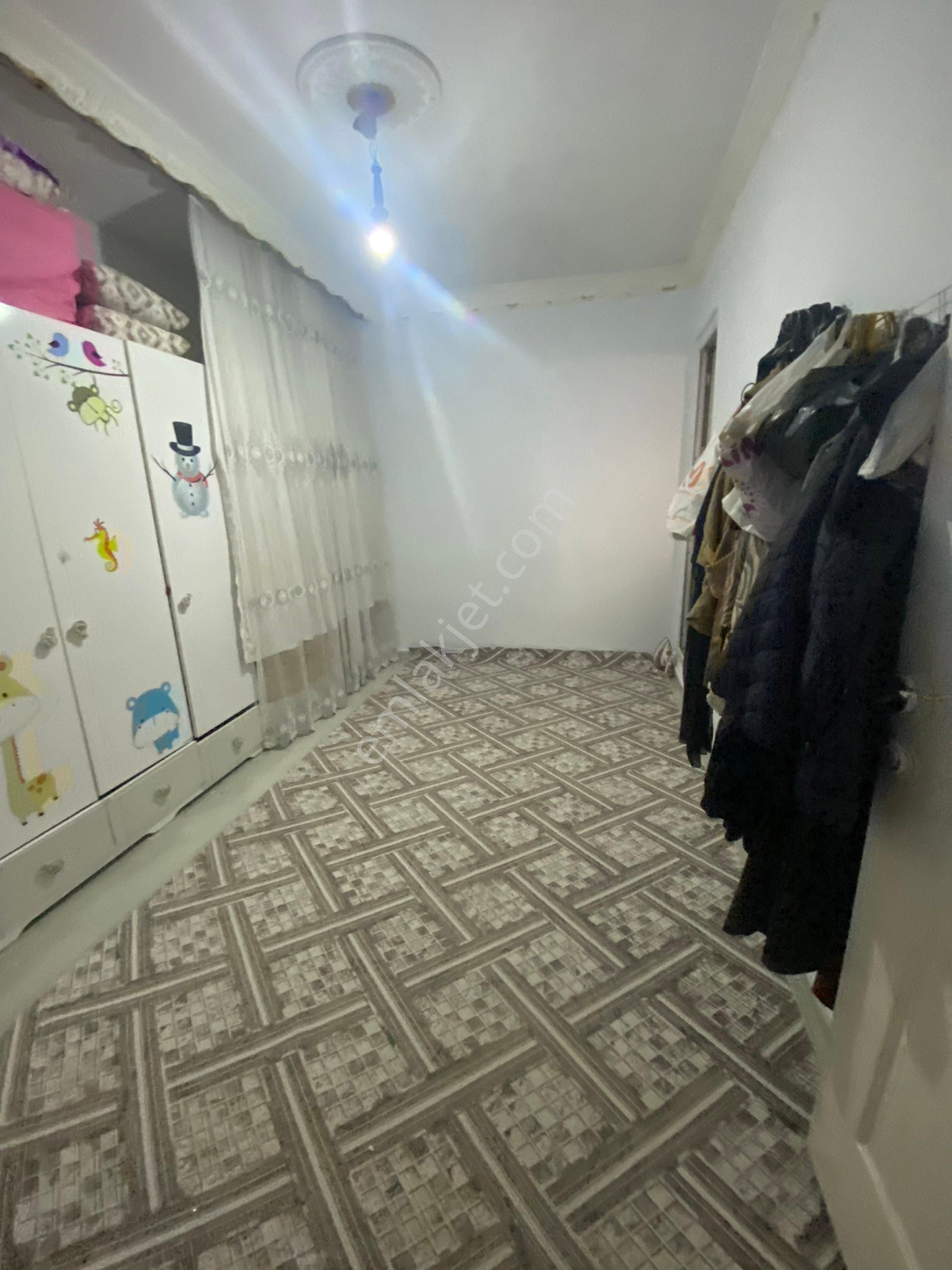 Güneş De 65m 3 Katlı,2 Şer Odalı,semt Pazarı Yanı Uygun Ev - Görsel 23