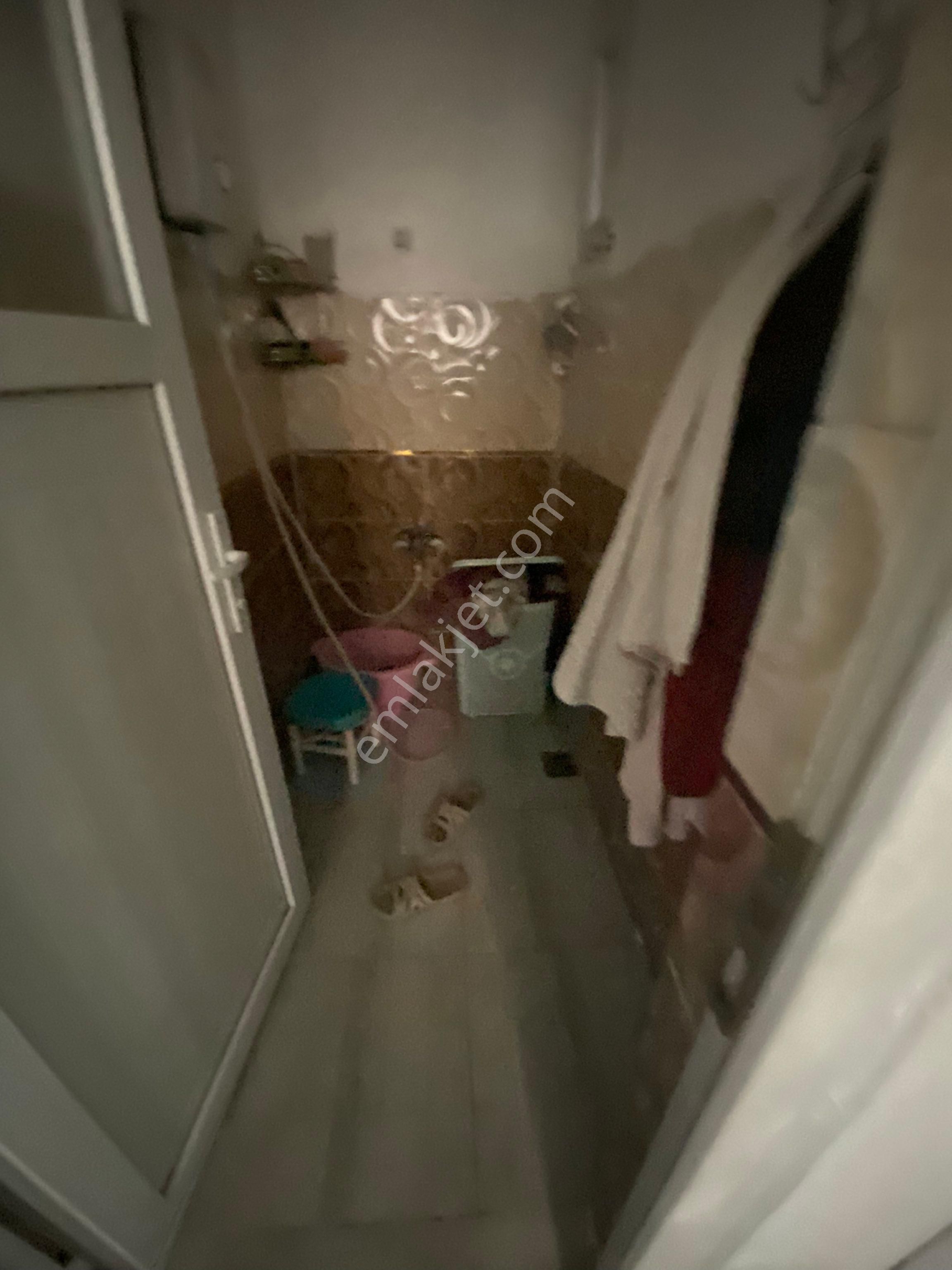 Güneş De 65m 3 Katlı,2 Şer Odalı,semt Pazarı Yanı Uygun Ev - Görsel 22