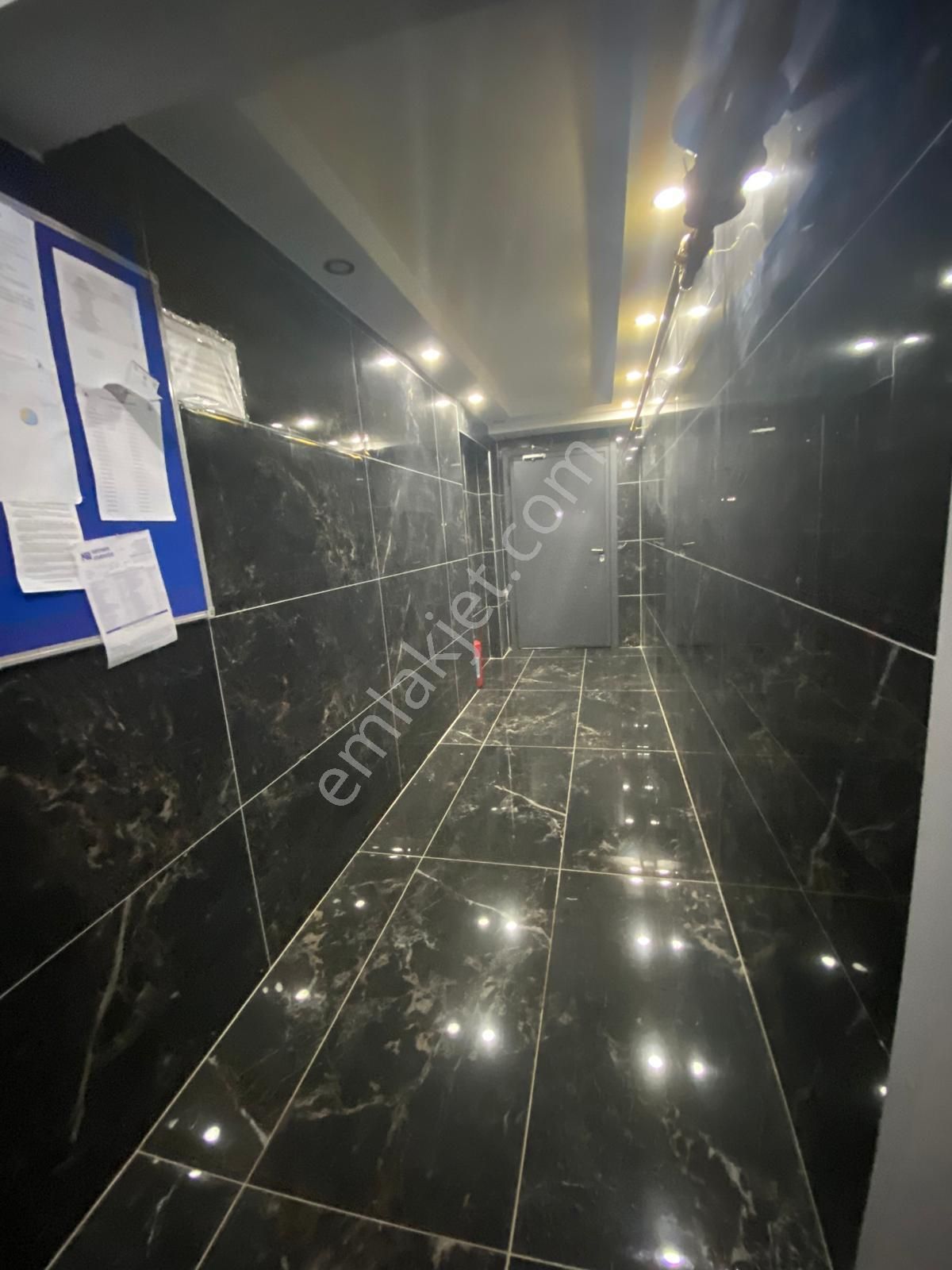 Körfez Mah.sahile Yürüme Mesafesinde Satılık 1+1 Daire - Görsel 10