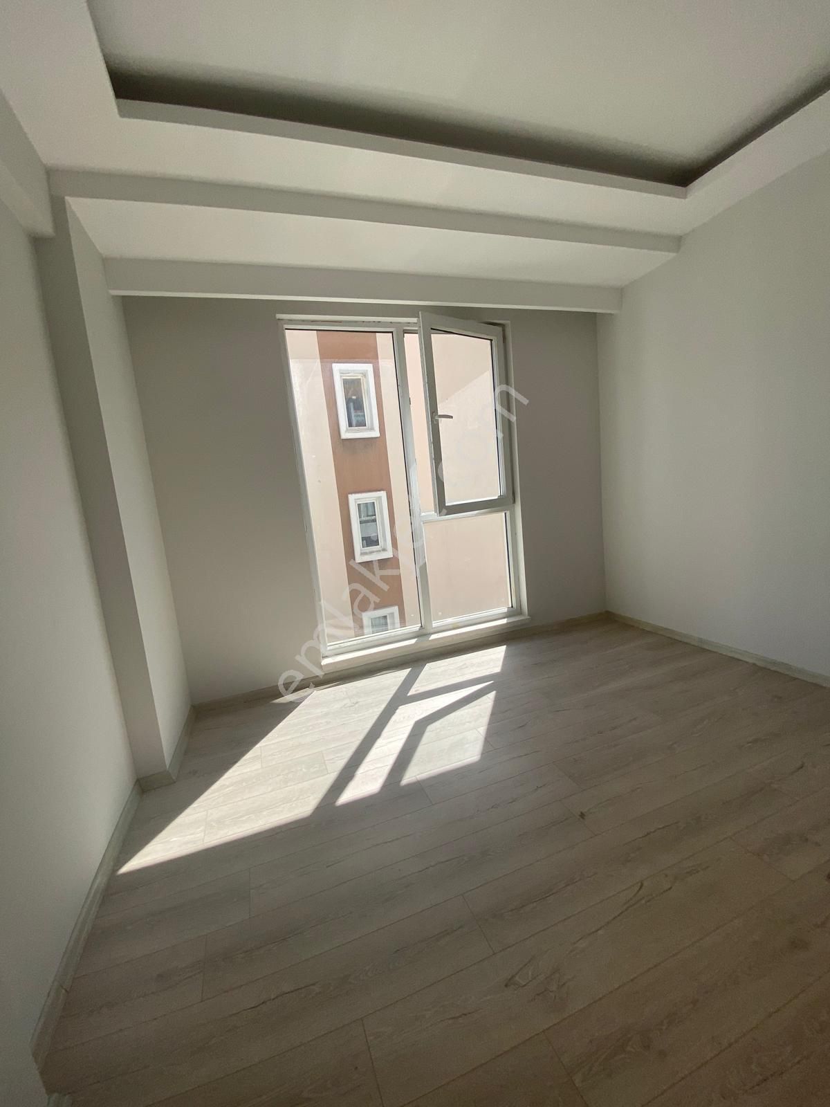 Körfez Mah.sahile Yürüme Mesafesinde Satılık 1+1 Daire - Görsel 6