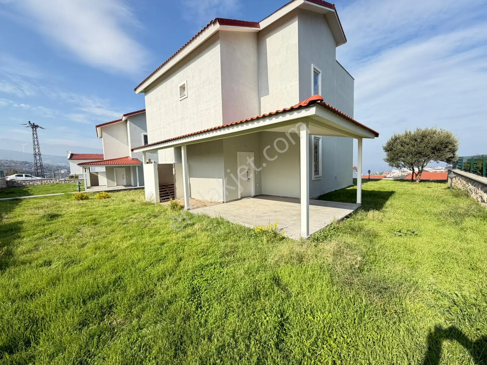 Mordoğan Ardıç Mevkii'nde Gülkent Sitesi'nde 5+1 Müstakil Villa - Görsel 5