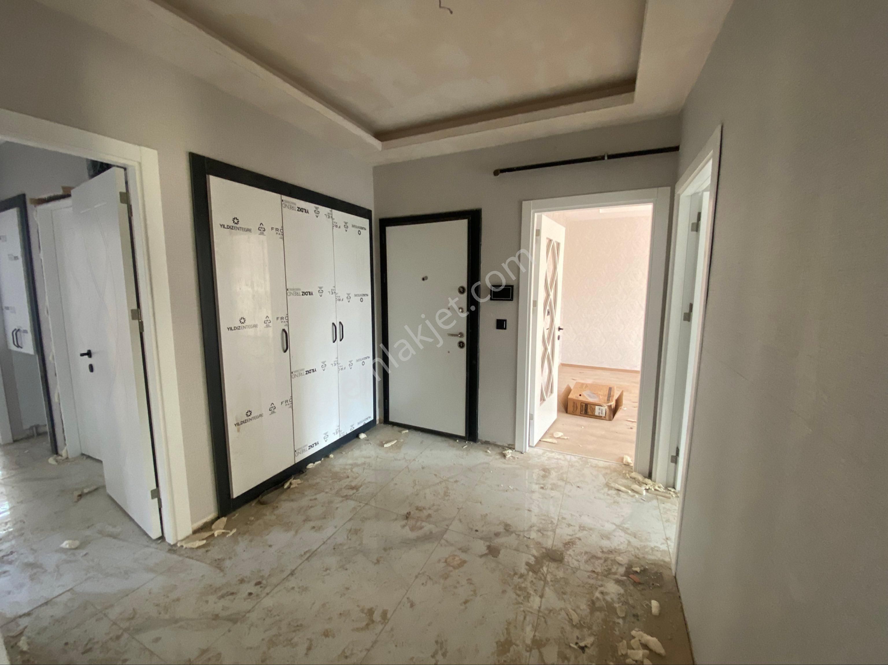 Mengene Cd Sinde Sıfır Arakat Daireler - Görsel 4