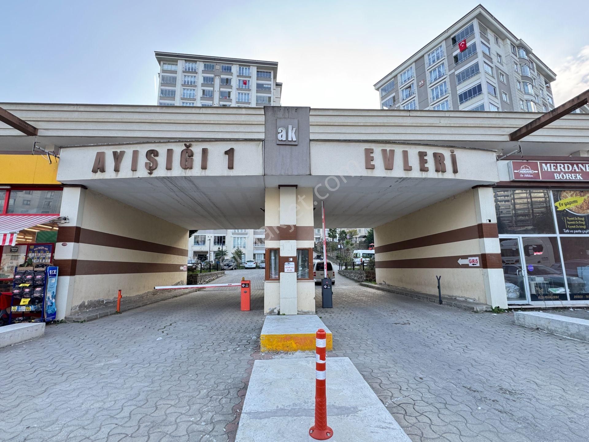 Trabzon Çukurçayır Mahallesi Ay Işığı 1 Sitesi Satılık 3+1 Daire - Görsel 2