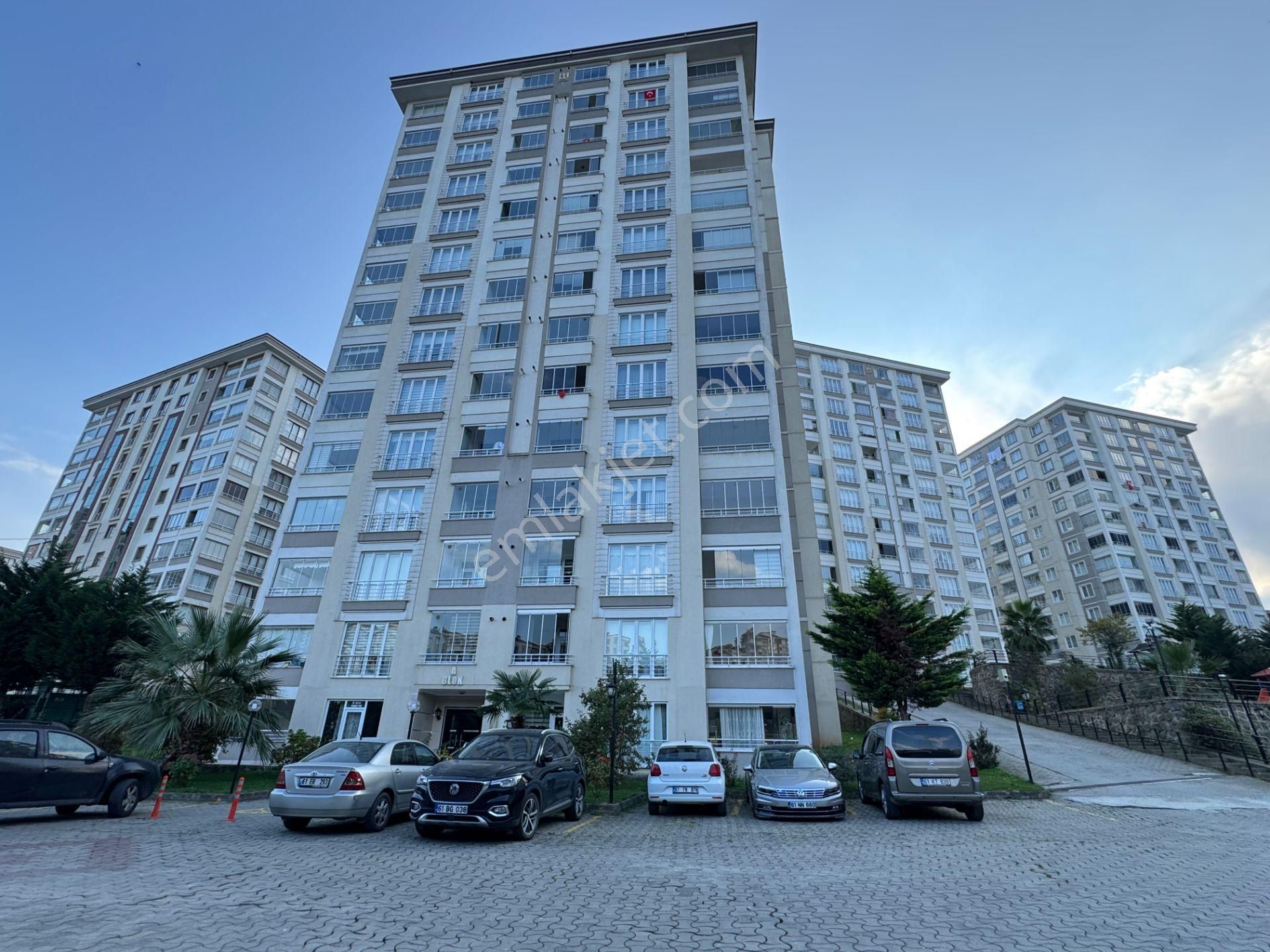 Trabzon Çukurçayır Mahallesi Ay Işığı 1 Sitesi Satılık 3+1 Daire - Görsel 3