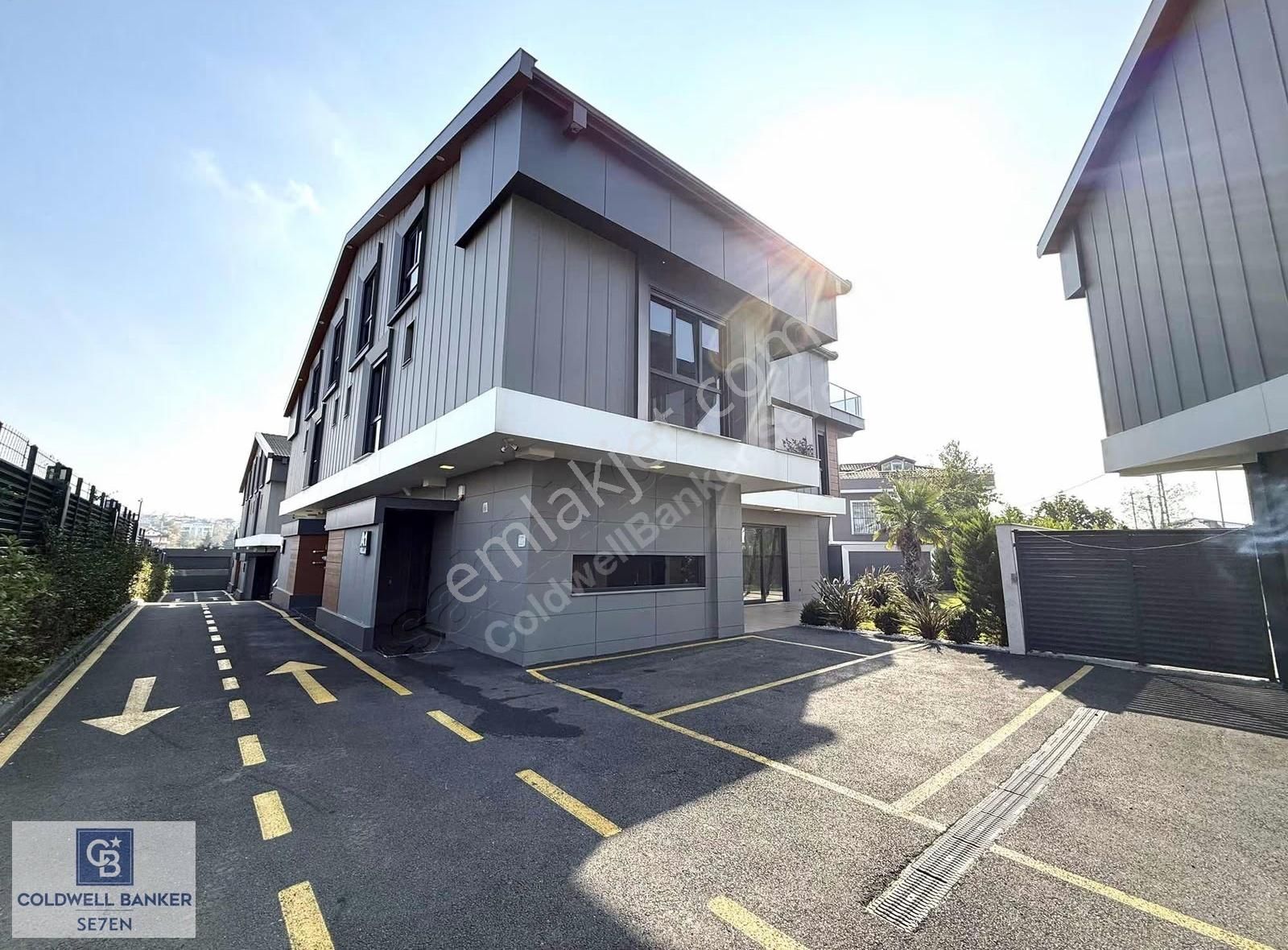 [cb Se7en]site İçinde Müstakil Havuzlu Bahçeli 6+2 Triplex Villa - Görsel 3