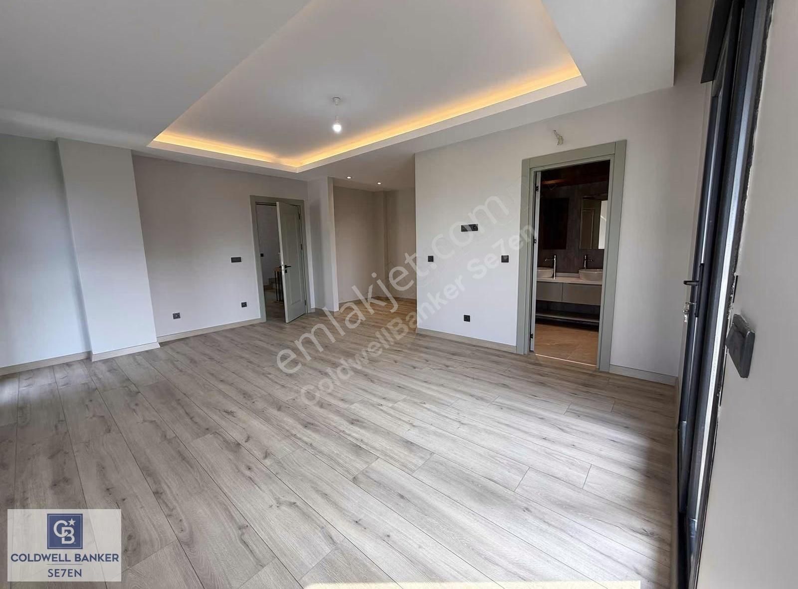 [cb Se7en]site İçinde Müstakil Havuzlu Bahçeli 6+2 Triplex Villa - Görsel 21