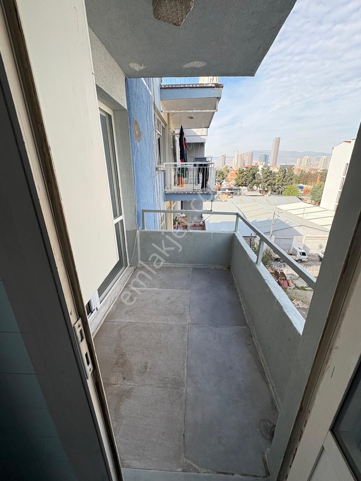 İzmir Konak Kemer İzban Karşı - Görsel 24