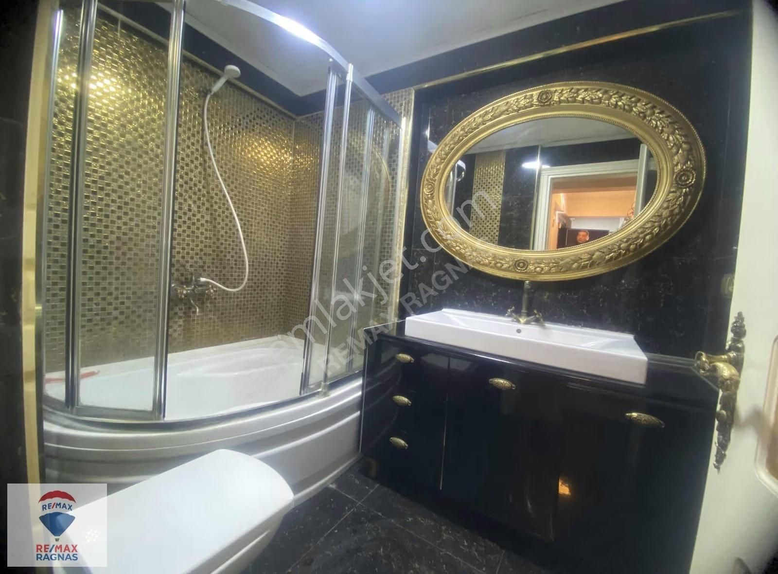 Ümraniye Çakmak Mah.bahariye Sokakta Kiralık Ferah Ters Dubleks - Görsel 3