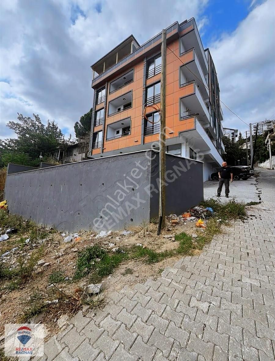 İzmit Serdar Mahallesi 280 M² Asma Katlı Satılık Dükkan - Görsel 8