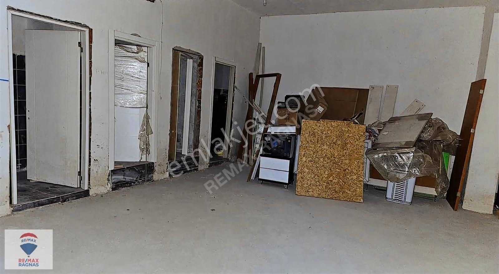 Pendik Kavakpınar Abdi İpekçi Cad. Ara Kat Satılık 2+1 Daire - Görsel 18