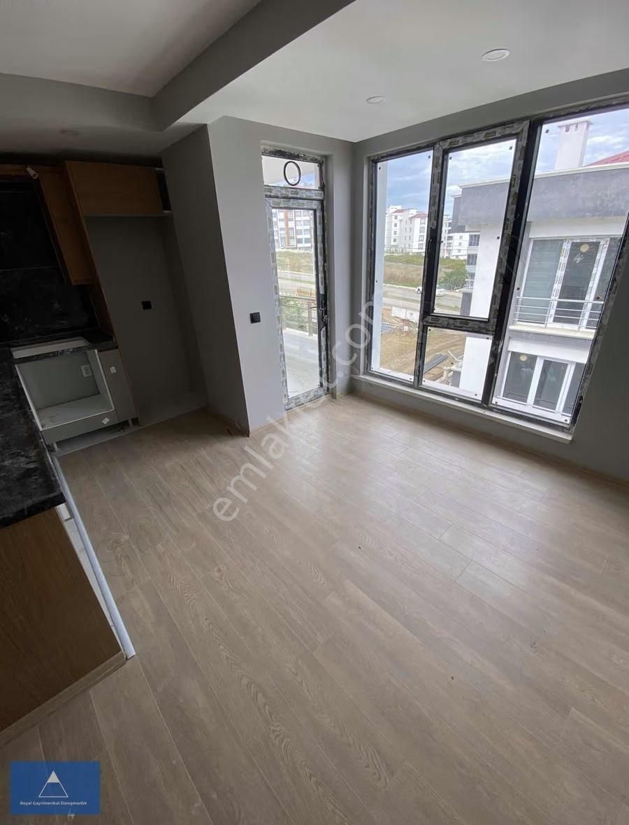 Büyükoyumcada Satılık 1+1 - Görsel 4