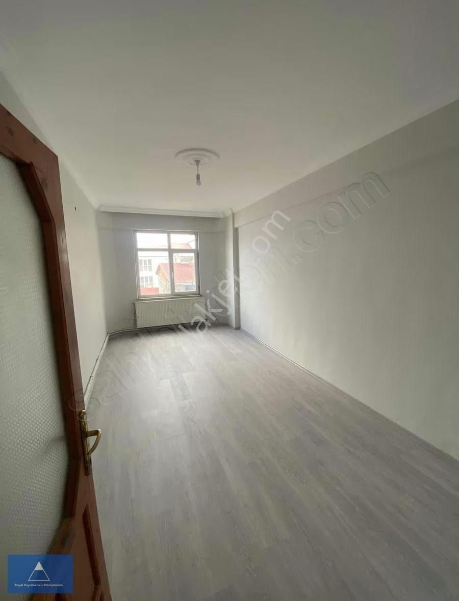 Canikte Masrafsız Geniş 3+1 Daire - Görsel 16