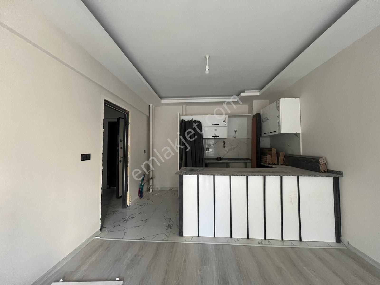 Elisa Gyo//talas Papatya Caddesi 2+1 Satılık Fırsat Dairesi