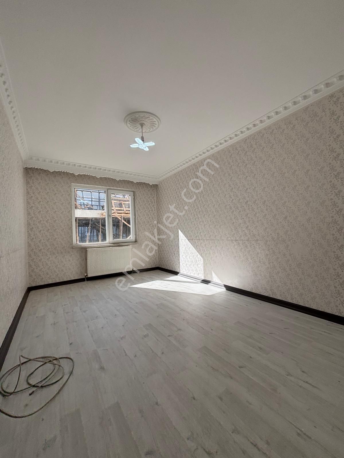 Altındağ - Beşikkaya Mahallesinde Ara Katta, Geniş, Full Yapılı 3+1 Satılık Daire !!! - Görsel 14