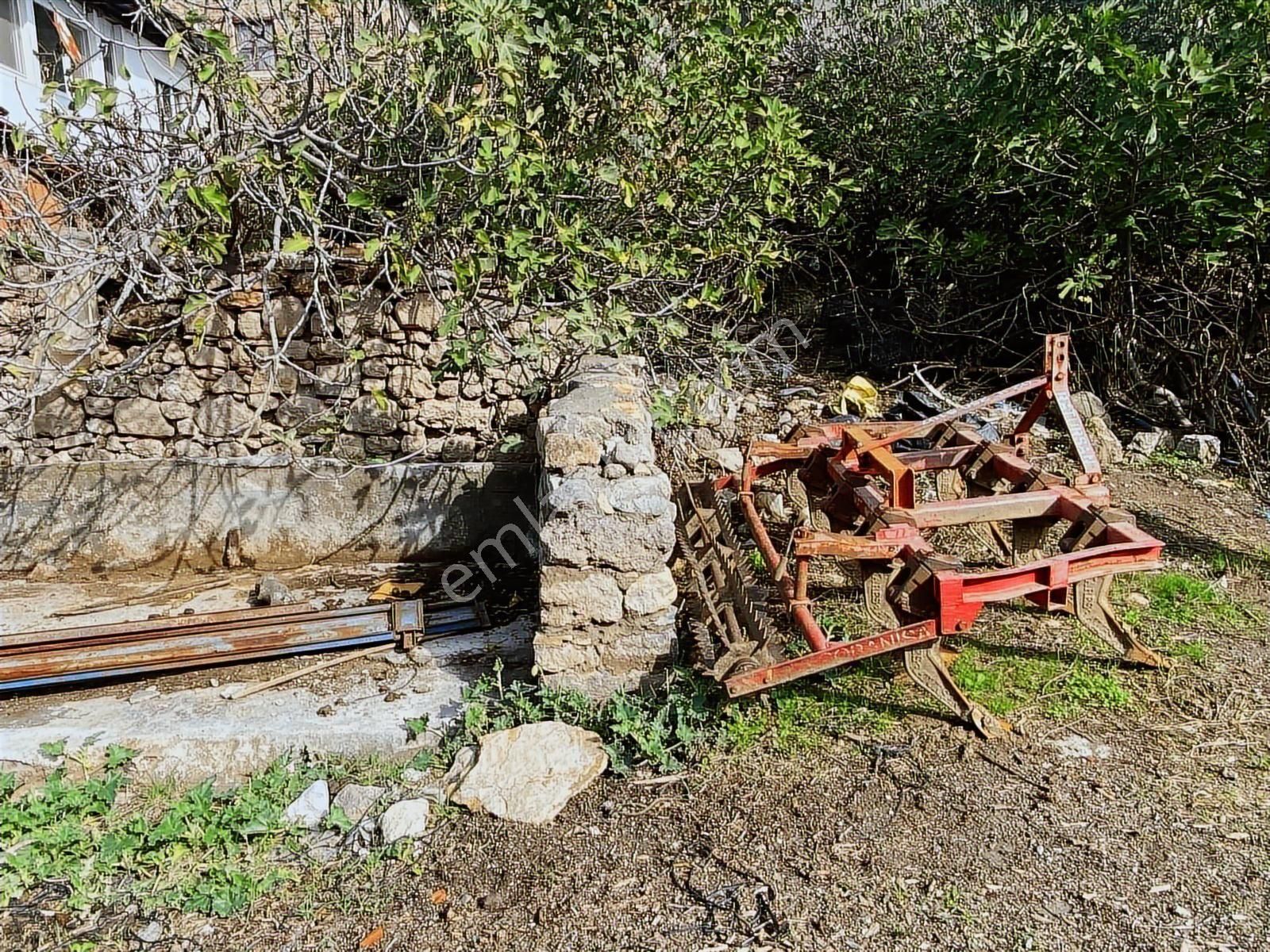 Bergama Karalar Köyünde Merkezde Köyiçi Arsa - Görsel 18