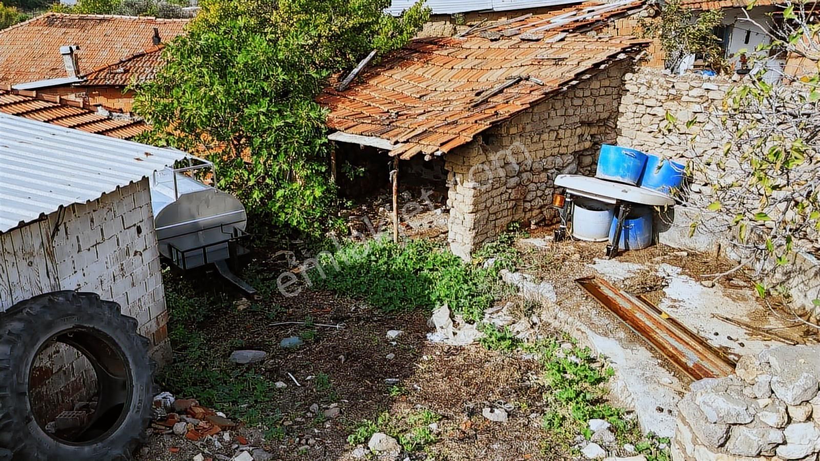 Bergama Karalar Köyünde Merkezde Köyiçi Arsa - Görsel 17