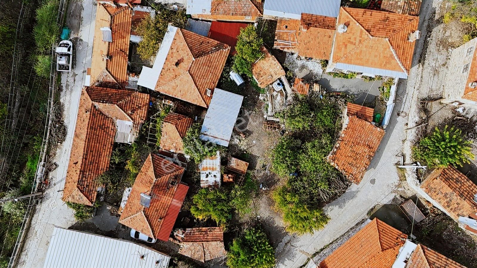 Bergama Karalar Köyünde Merkezde Köyiçi Arsa - Görsel 7