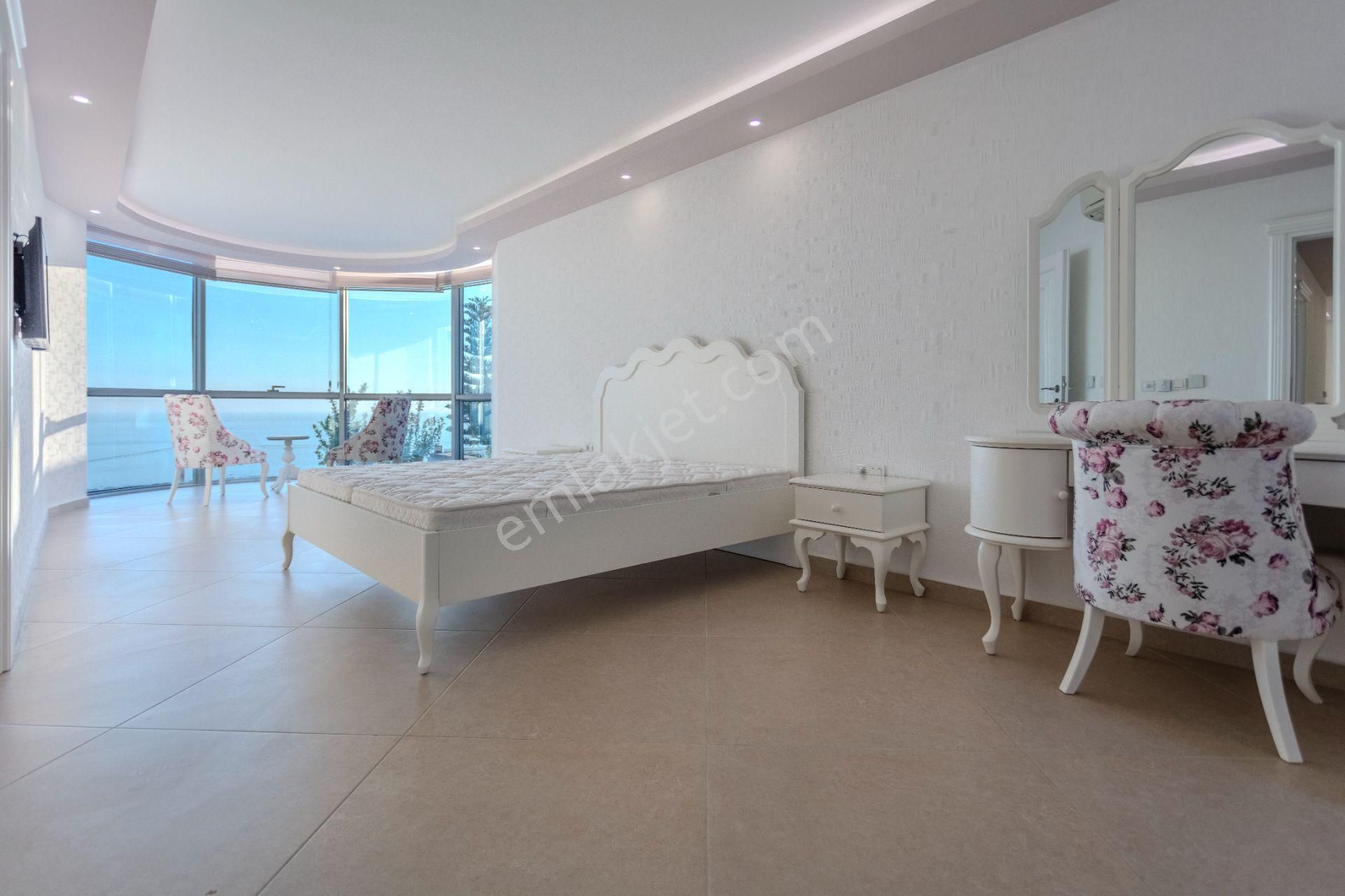 Ultra-luxury Sea, City & Castle View Villa With Private Pool And Elevator İn Alanya - Görsel 30