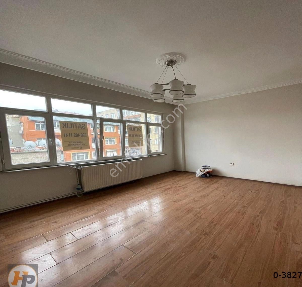 Fatih Vatan Caddesine Cepheli Harika Lokasyonda Satılık Daire - Görsel 3