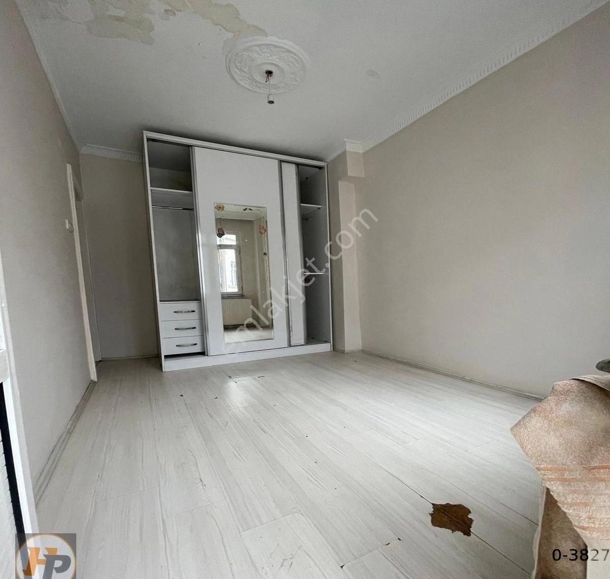 Fatih Vatan Caddesine Cepheli Harika Lokasyonda Satılık Daire - Görsel 12