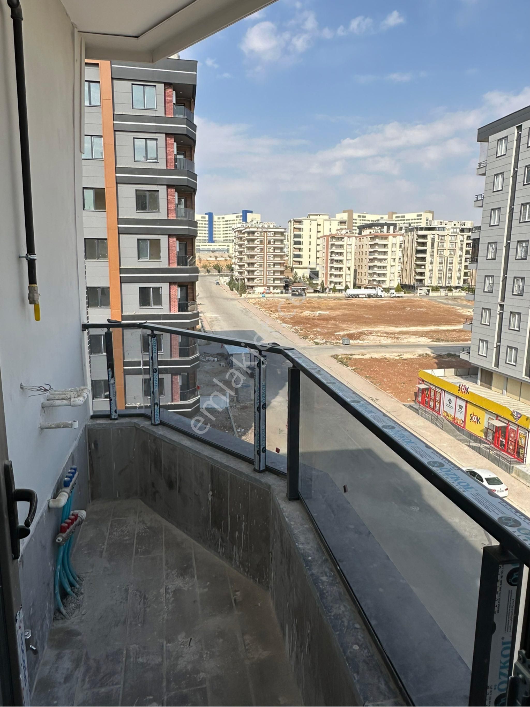 Doğu Emlaktan Uygun Satılık 2+1 Amarikan Mutfak - Görsel 8