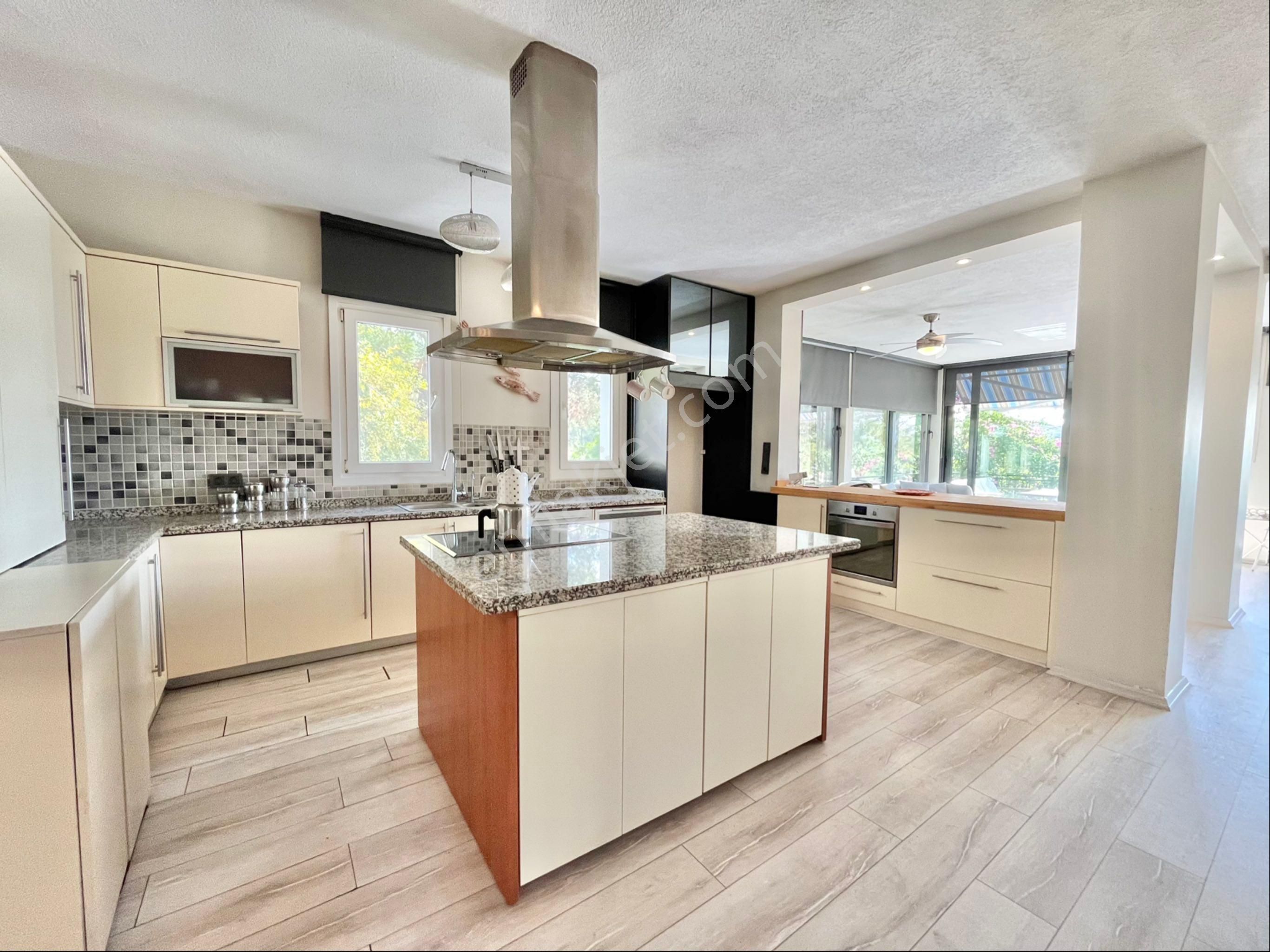 Bodrum Oasis Üstü Site İçinde 6+1 Kiralık Villa - Görsel 28